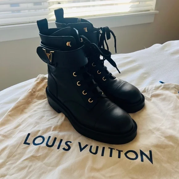 LOUIS VUITTON  ブーツ Ruby Flat Ranger - Women - Shoes | LOUIS VUITTON ®